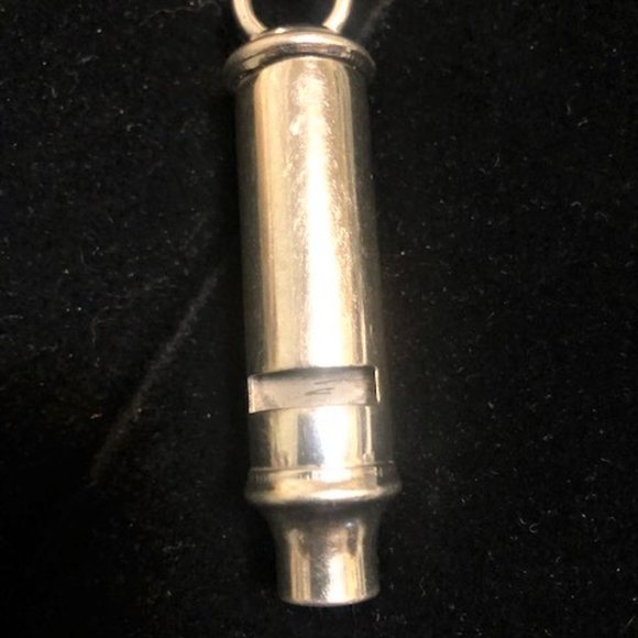 Vintage Cylindrical Metal Whistle - Picture 6 of 6
